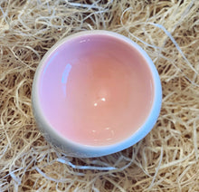 Load image into Gallery viewer, Baby Pink wax burner
